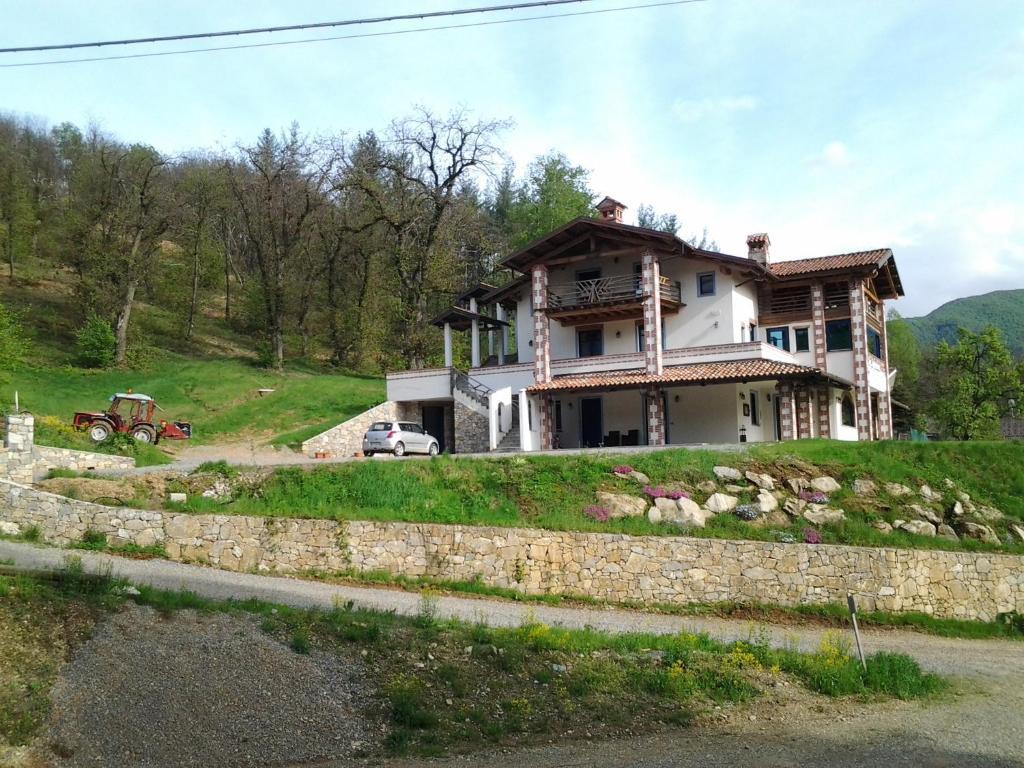 Agriturismo Bio-Ecologico Sant'Isidoro Roccaforte Mondovi Exterior photo